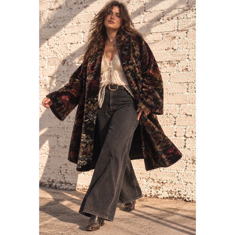 Vintage Donnybrook Black Faux Fur Tapestry Floral Swing Coat Oversized Boho L